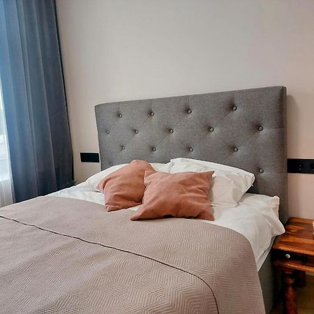 Suur-Posti Apartments Пярну Экстерьер фото