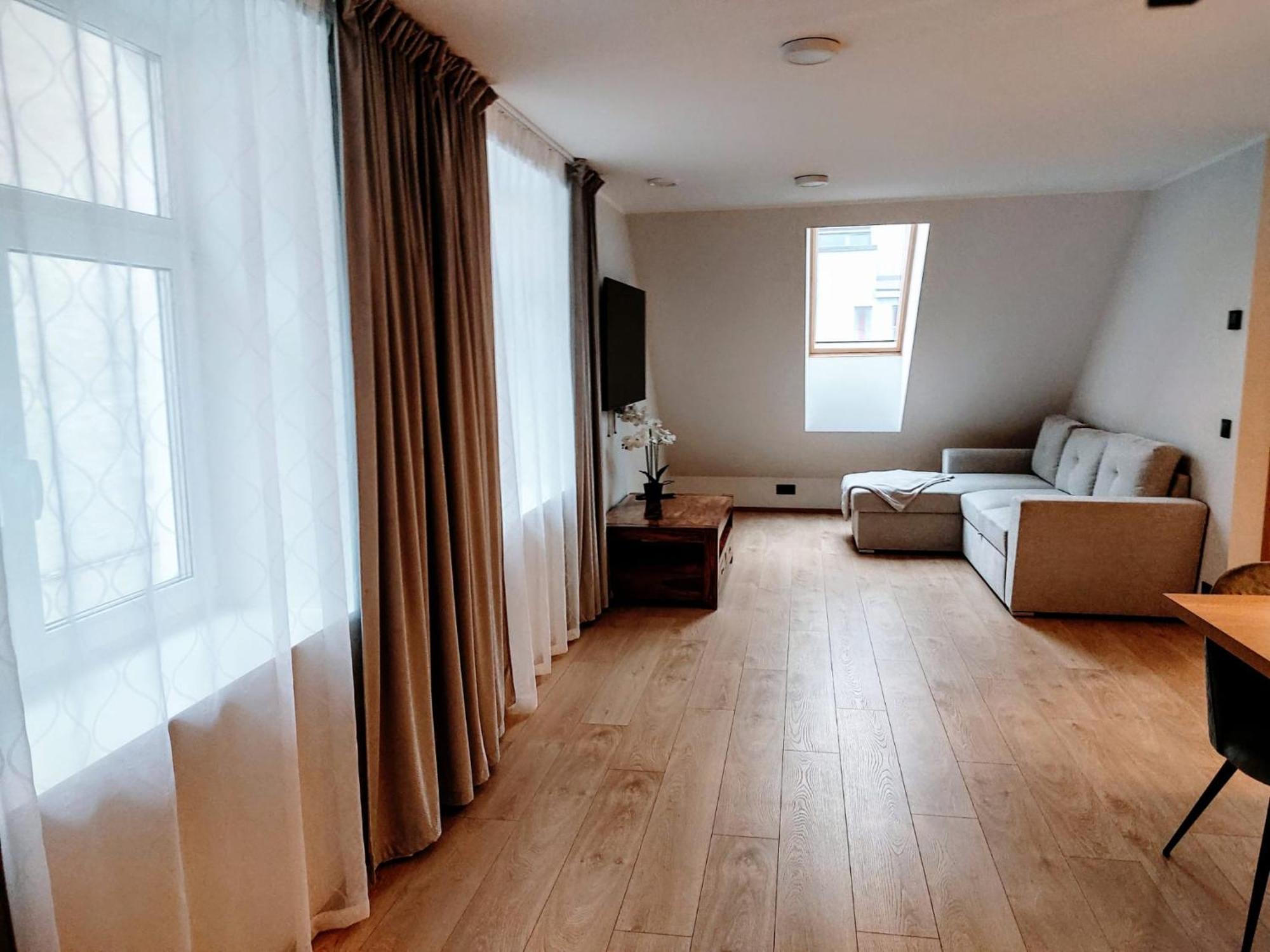 Suur-Posti Apartments Пярну Экстерьер фото